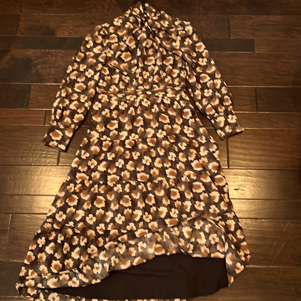 Georgette Brown Floral Print, Woman Size Large - Picture 3 of 11